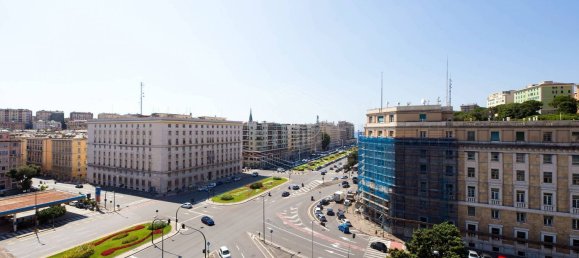مكتب في Genoa, Italy 212متر مربع رقم 271844 8