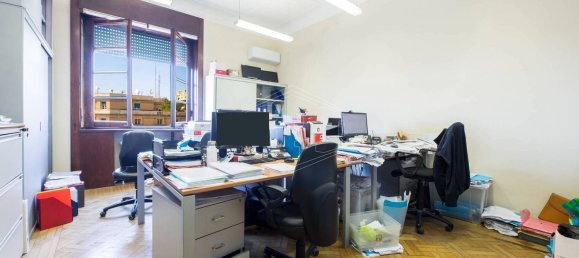 مكتب في Genoa, Italy 212متر مربع رقم 271844 14