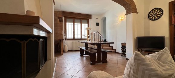 5 rooms Villa in Gonzaga, Italy No. 253880 22