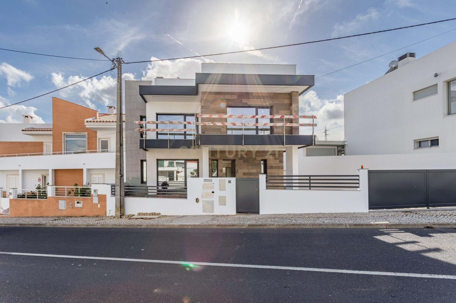 5 bedrooms Villa in Loures, Portugal No. 127244