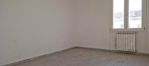 5 rooms Apartment in Rosignano Marittimo, Italy No. 137190 11
