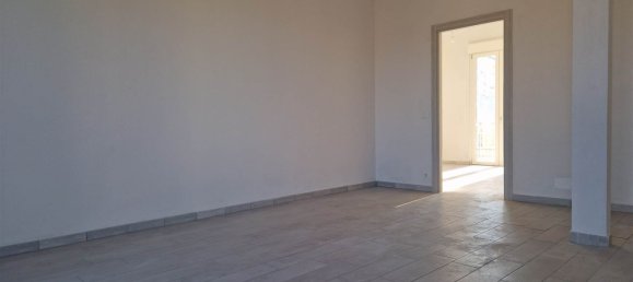 5 rooms Apartment in Rosignano Marittimo, Italy No. 137190 7