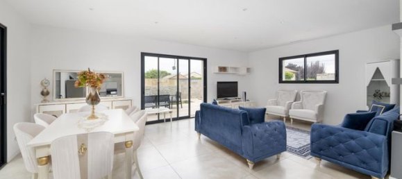 3 bedrooms House in Tarn, France No. 300384 5