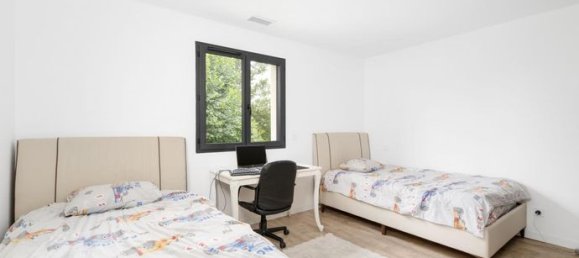 3 bedrooms House in Tarn, France No. 300384 8