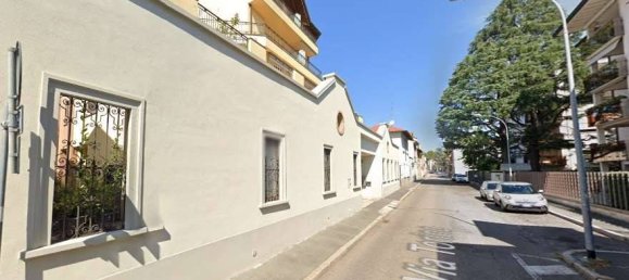 2 Schlafzimmer Wohnung in Legnano, Italy, Nr. 182932 4