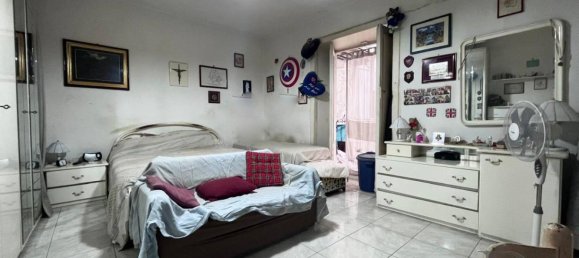 1 bedroom Apartment in Naples, Italy No. 329711 12