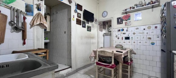 1 bedroom Apartment in Naples, Italy No. 329711 8