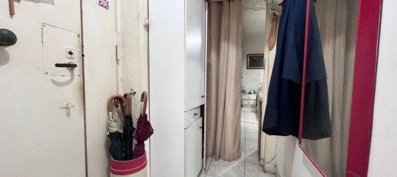 1 bedroom Apartment in Naples, Italy No. 329711 11