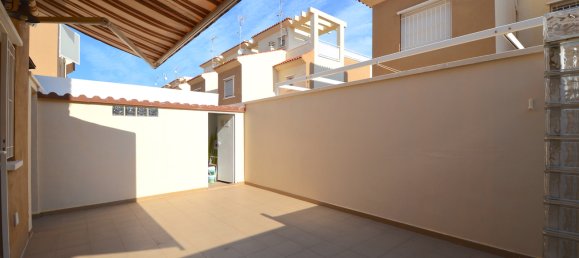 4 bedrooms Townhouse in Torre de la Horadada, Spain No. 514 3