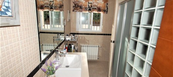 4 bedrooms House in Denia, Spain No. 27362 21