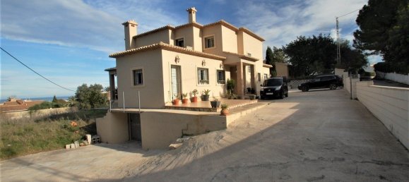 4 bedrooms House in Denia, Spain No. 27362 4