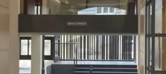 33m² Garage in Madrid, Spain No. 109153 2