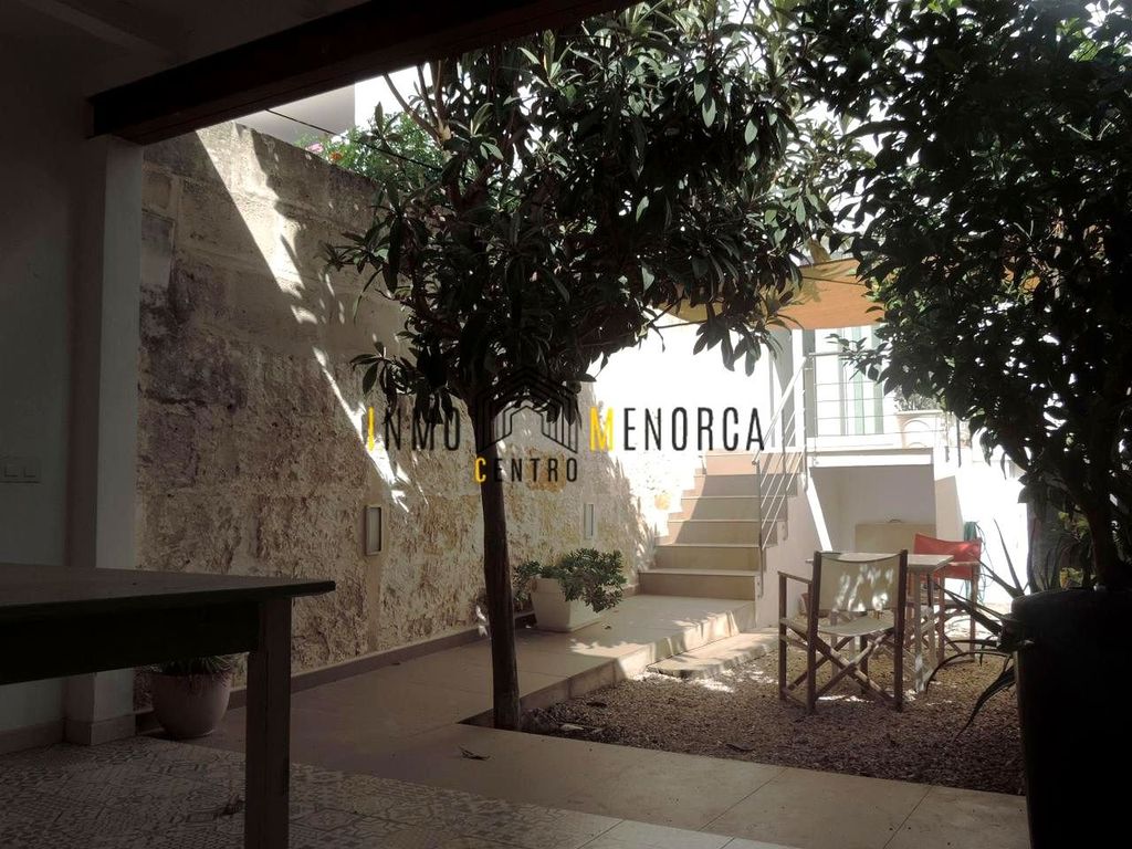 5 bedrooms Villa in Menorca, Spain No. 279125