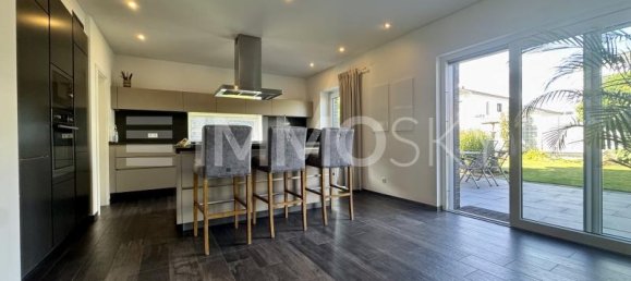 Villa de 6 divisões em Wolfsburg, Germany N.º 309331 2