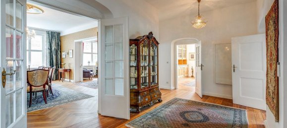 Здание с 8 спальнями в Николасзе, Германия № 27265 10