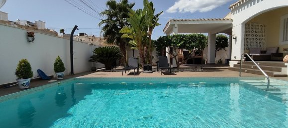 3 bedrooms Villa in Alicante, Spain No. 10637 27