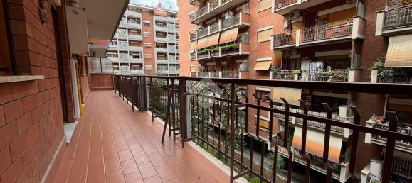 4 rooms Apartment in Rome, Italy No. 131560 22