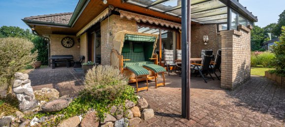 Дом с 7 комнатами в Зегеберг, Германия № 355997 10