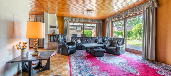 Дом с 7 комнатами в Зегеберг, Германия № 355997 2