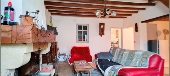 Casa de 3 dormitorios en Saint-Martin-des-Bois, France No. 59053 18