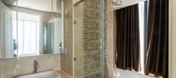 3 bedrooms Apartment in District 1, Vietnam No. 18360 13