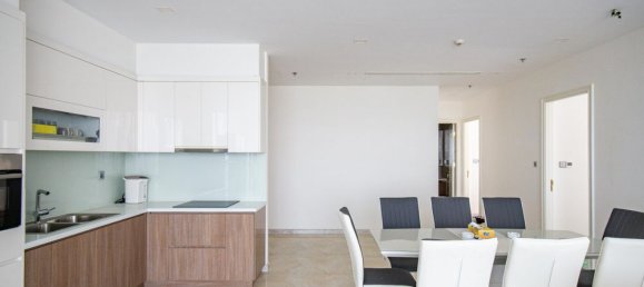 3 bedrooms Apartment in District 1, Vietnam No. 18360 8