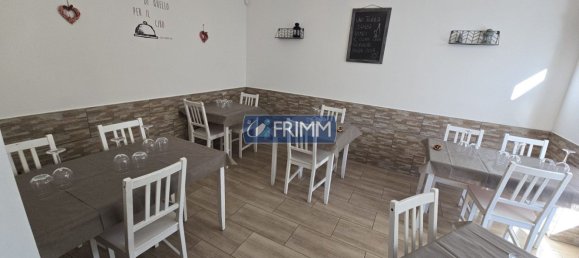 Gewerbliche Immobilie in Ladispoli, Italy 135m², Nr. 260927 18
