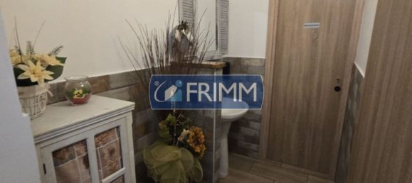 Gewerbliche Immobilie in Ladispoli, Italy 135m², Nr. 260927 50