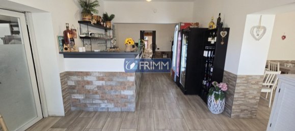 Gewerbliche Immobilie in Ladispoli, Italy 135m², Nr. 260927 42