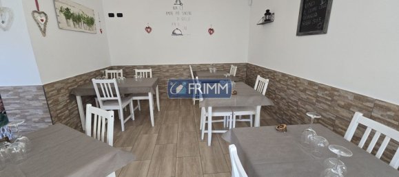 Gewerbliche Immobilie in Ladispoli, Italy 135m², Nr. 260927 17