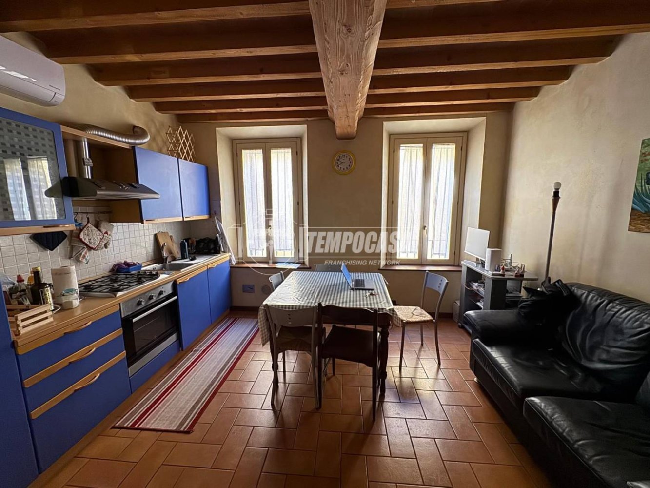 Квартира с 1 спальней в Мирандола, Италия № 184609