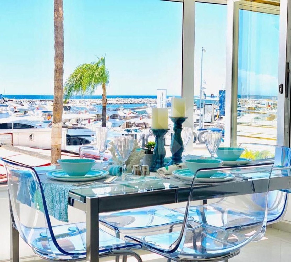 Квартира с 2 спальнями в Марбелья, Испания № 154259