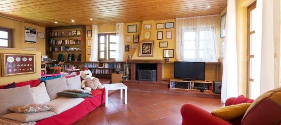 17 rooms Villa in Capannori, Italy No. 74677 10