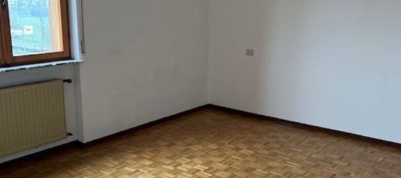 4 rooms Apartment in Piacenza, Italy No. 204507 7