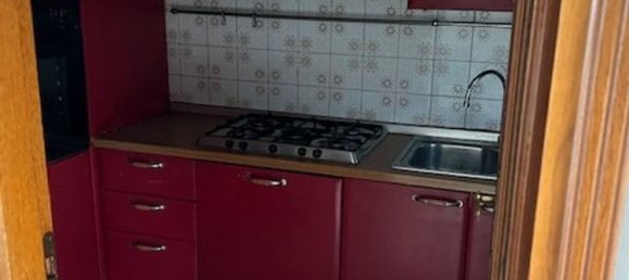 4 rooms Apartment in Piacenza, Italy No. 204507 3