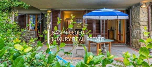 8 غرف نوم فيلا في Pistoia, Italy رقم 196309 6