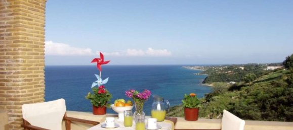 9 bedrooms Commercial property in Zakynthos, Greece No. 598 3