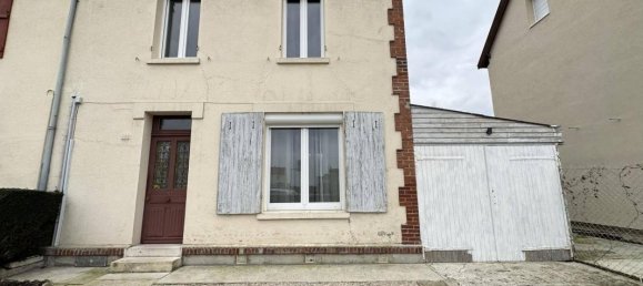2 bedrooms House in Laon, France No. 81748 30