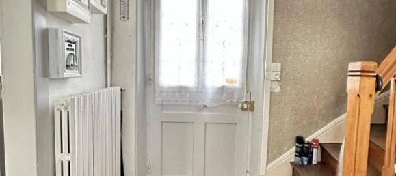 2 bedrooms House in Laon, France No. 81748 16