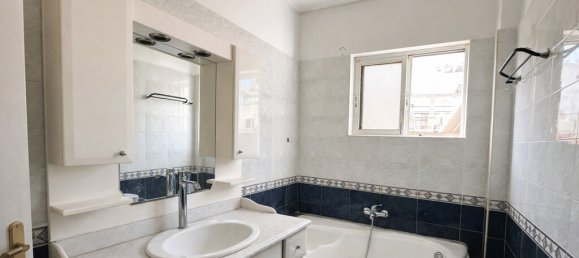 2 Schlafzimmer Wohnung in Alimos, Greece, Nr. 72799 3