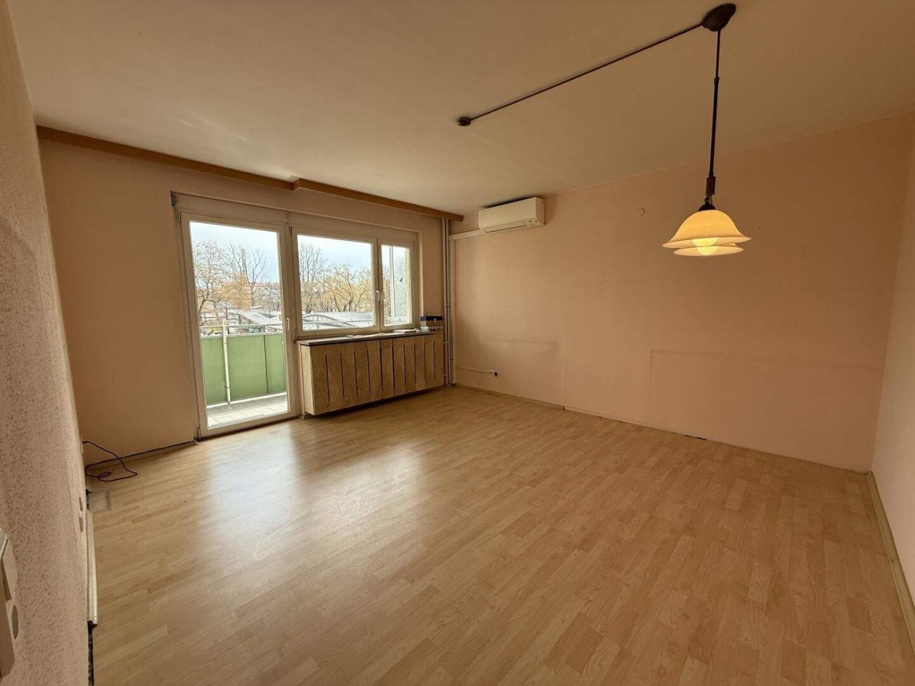 3-salle Appartement à Eggenberg, Austria No. 154403