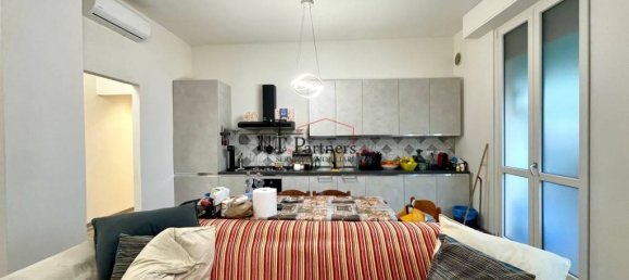 Apartamento T2 em Sesto Fiorentino, Italy N.º 305086 3