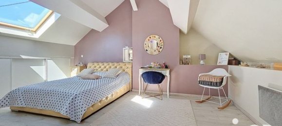 Casa de 3 dormitorios en Migennes, France No. 360377 17