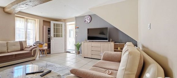 Casa de 3 dormitorios en Migennes, France No. 360377 3