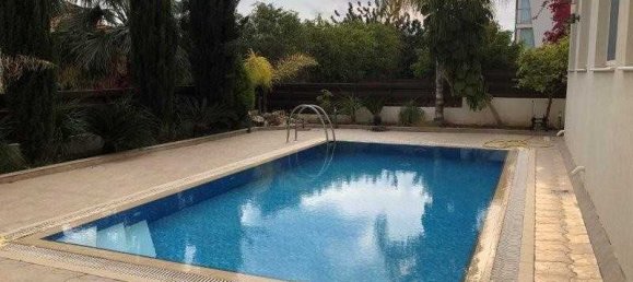 3 Schlafzimmer Haus in Agios Athanasios, Cyprus, Nr. 10654 5