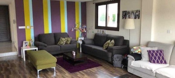 3 Schlafzimmer Haus in Agios Athanasios, Cyprus, Nr. 10654 10