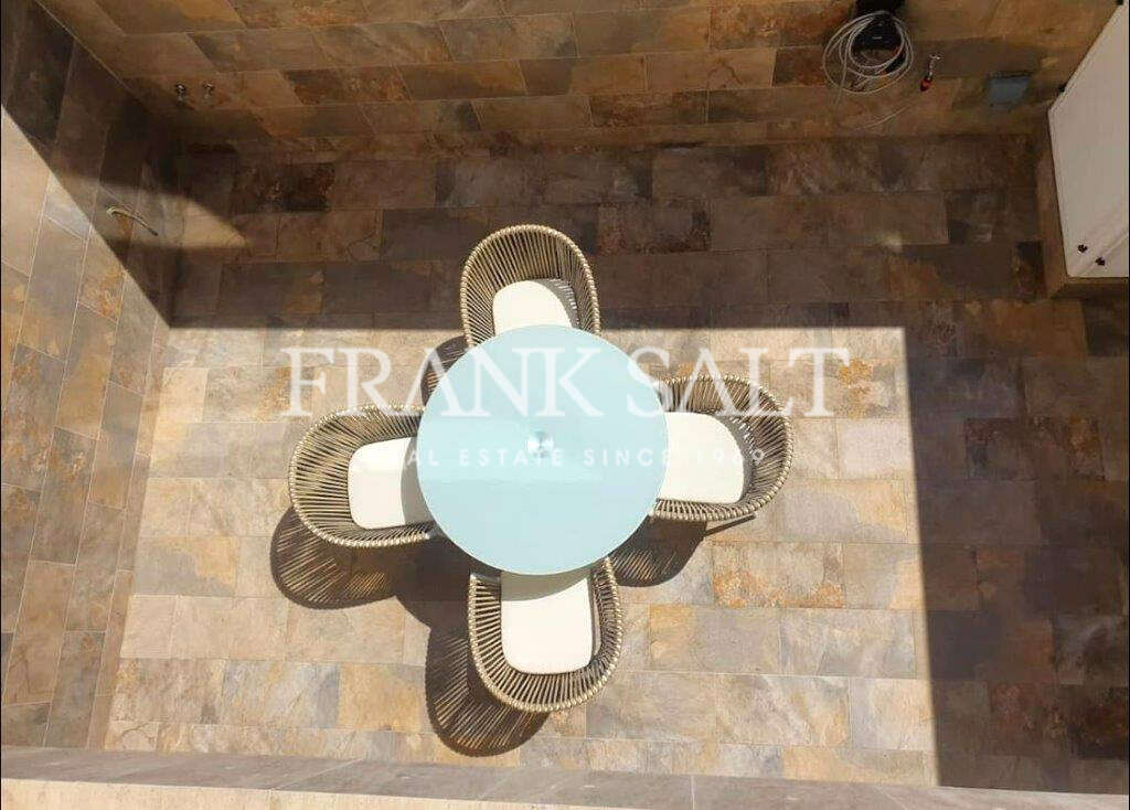 Мезонет с 1 спальней в Bahar ic-Caghaq, Мальта № 7891