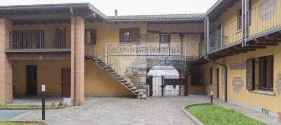 3 rooms Duplex in Como, Italy No. 35901 13