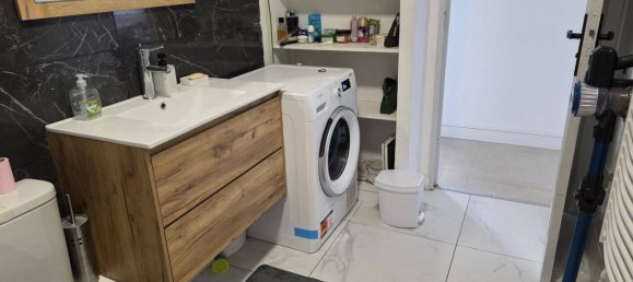 2 bedrooms Apartment in Athis-Mons, France No. 328457 5