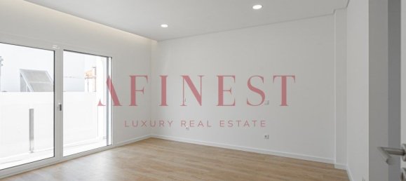 4 Schlafzimmer Haus in Seixal, Portugal, Nr. 227450 18